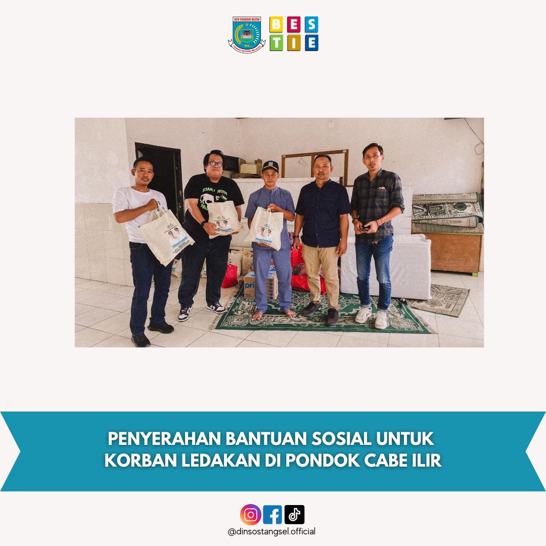 Penyerahan bantuan sosial untuk korban ledakan di Pondok Cabe Ilir